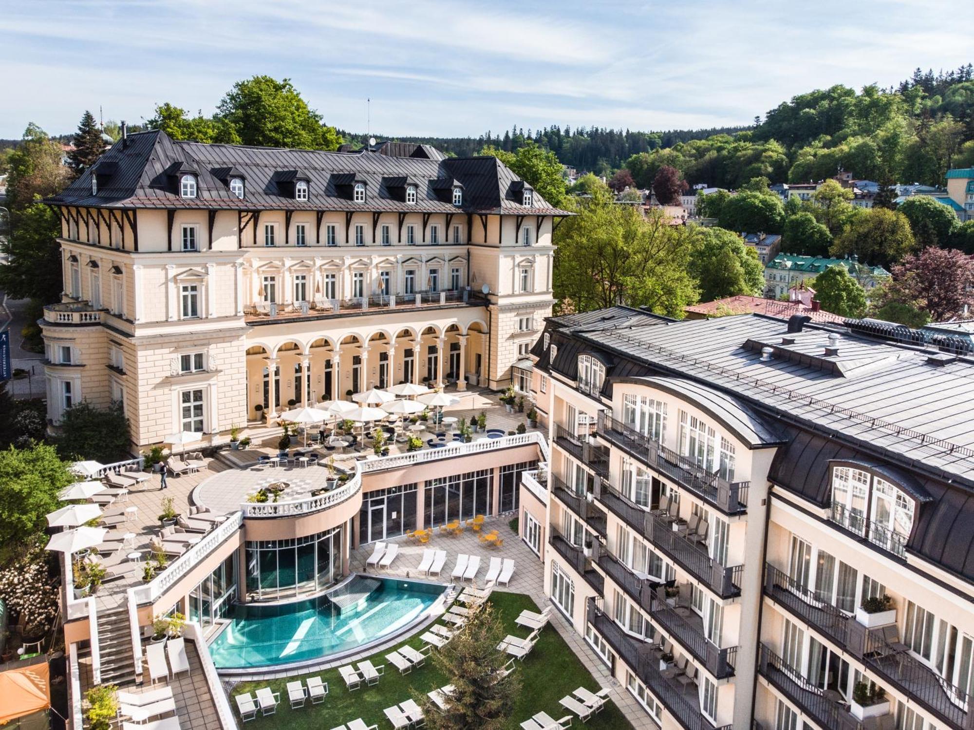 Falkensteiner Spa Resort 玛丽亚温泉 外观 照片